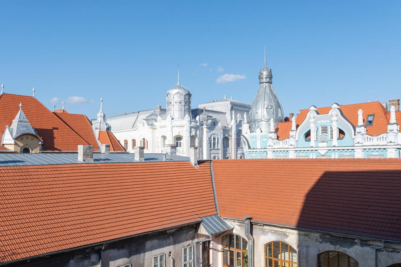 Haga Flat Appartement Oradea Buitenkant foto