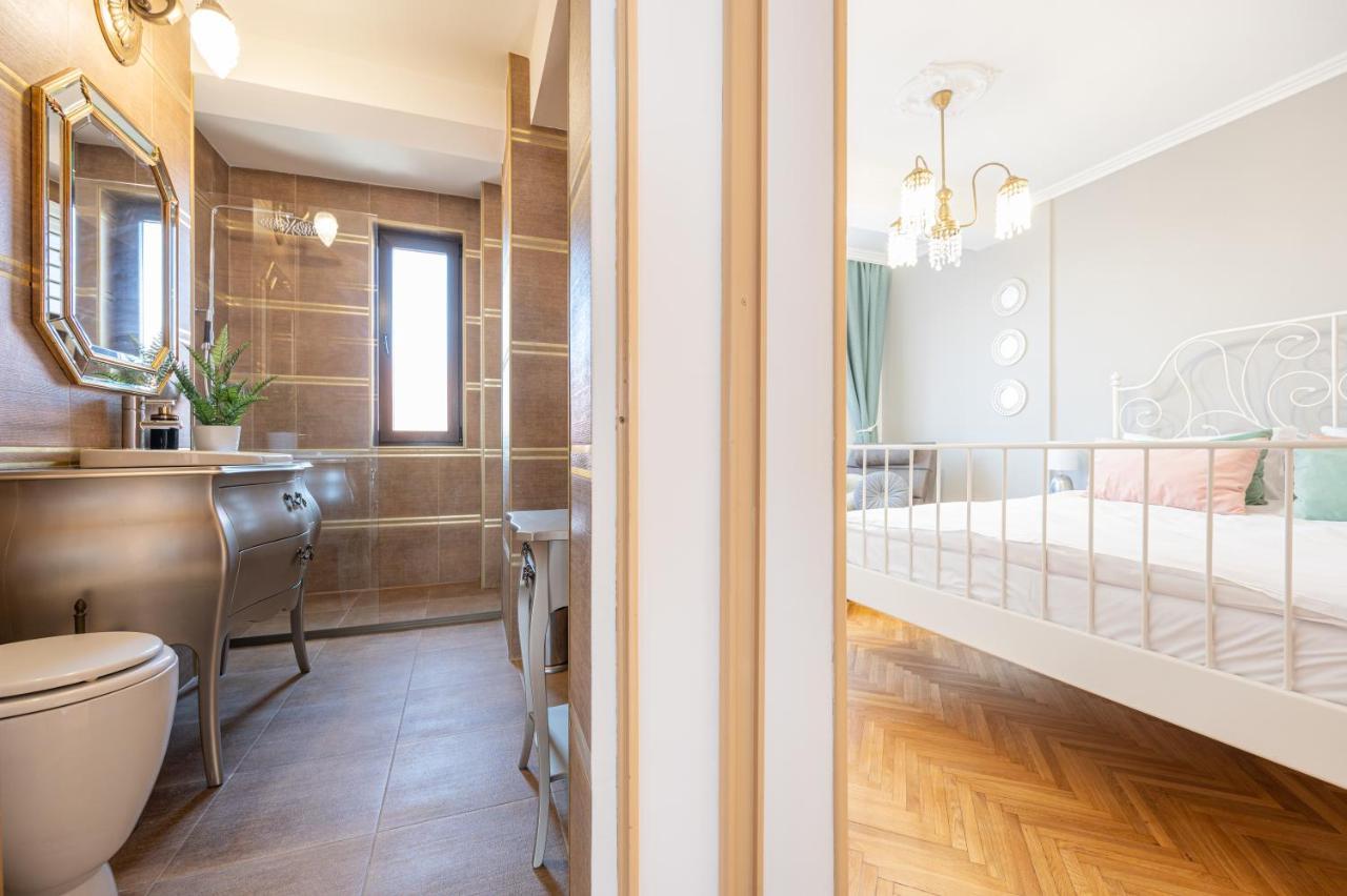 Haga Flat Appartement Oradea Buitenkant foto